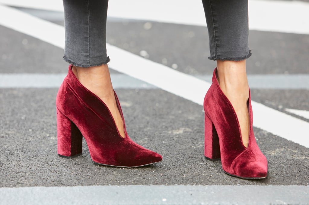The brochure advised women to accentuate their exposed ankles. Photo: Shutterstock The brochure advised women to accentuate their exposed ankles. Photo: Shutterstock