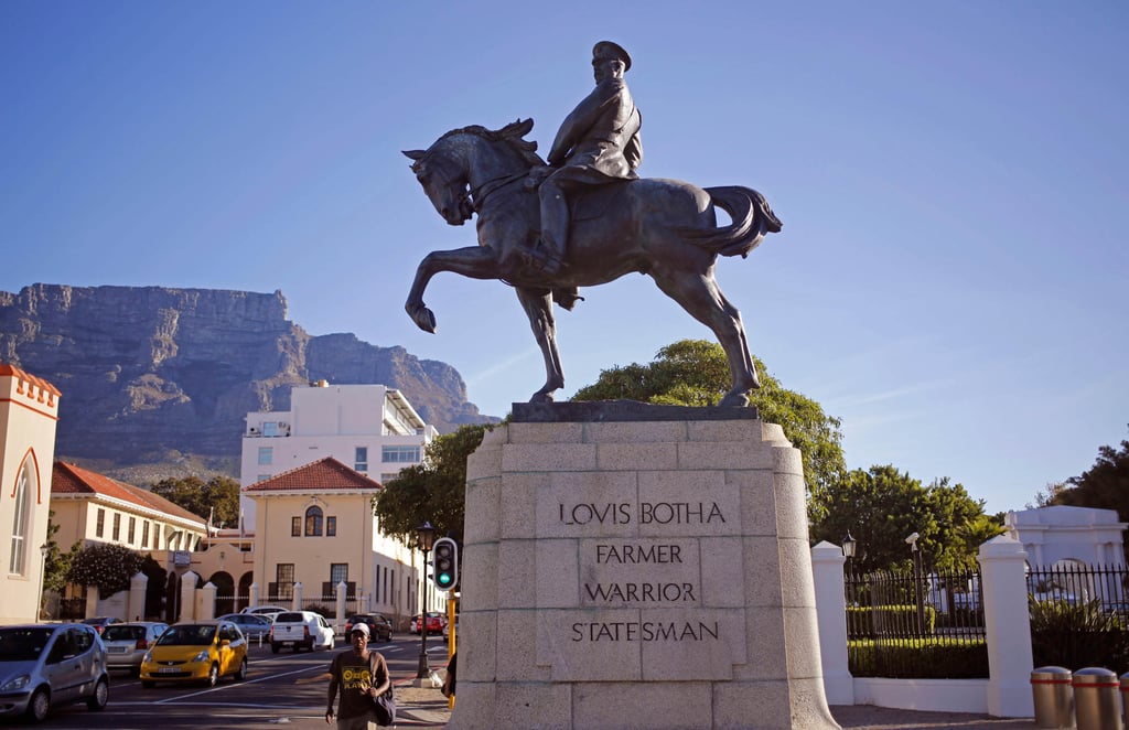 A statue of former South African statesman and Afrikaner leader Louis Botha in Cape Town, South Africa. Photo: AP A statue of former South African statesman and Afrikaner leader Louis Botha in Cape Town, South Africa. Photo: AP