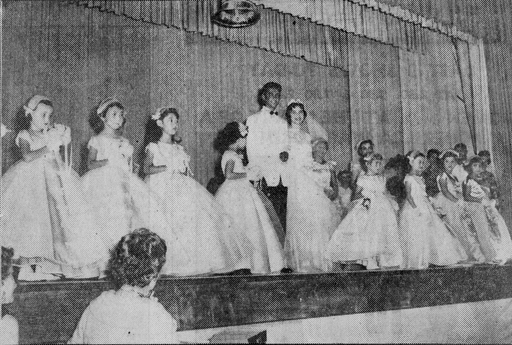 The wedding finale scene in the Hongkong Debutante fashion show at the Diocesan Girls’ School in November 1959. Photo: SCMP Archives