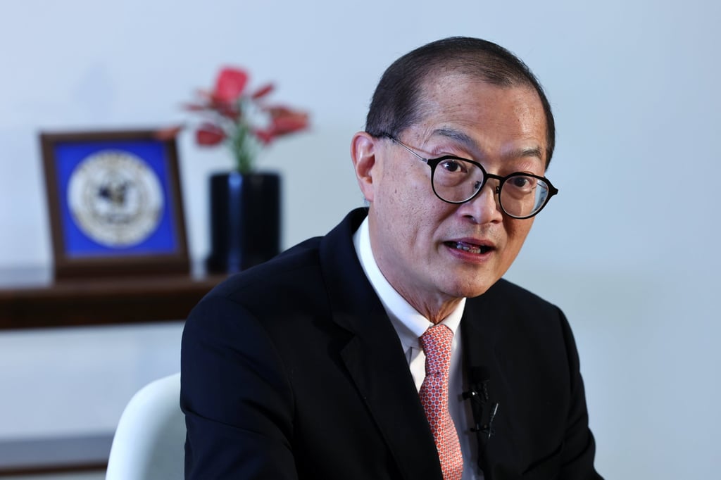 Secretary for Health Lo Chung-mau. Photo: Dickson Lee Secretary for Health Lo Chung-mau. Photo: Dickson Lee