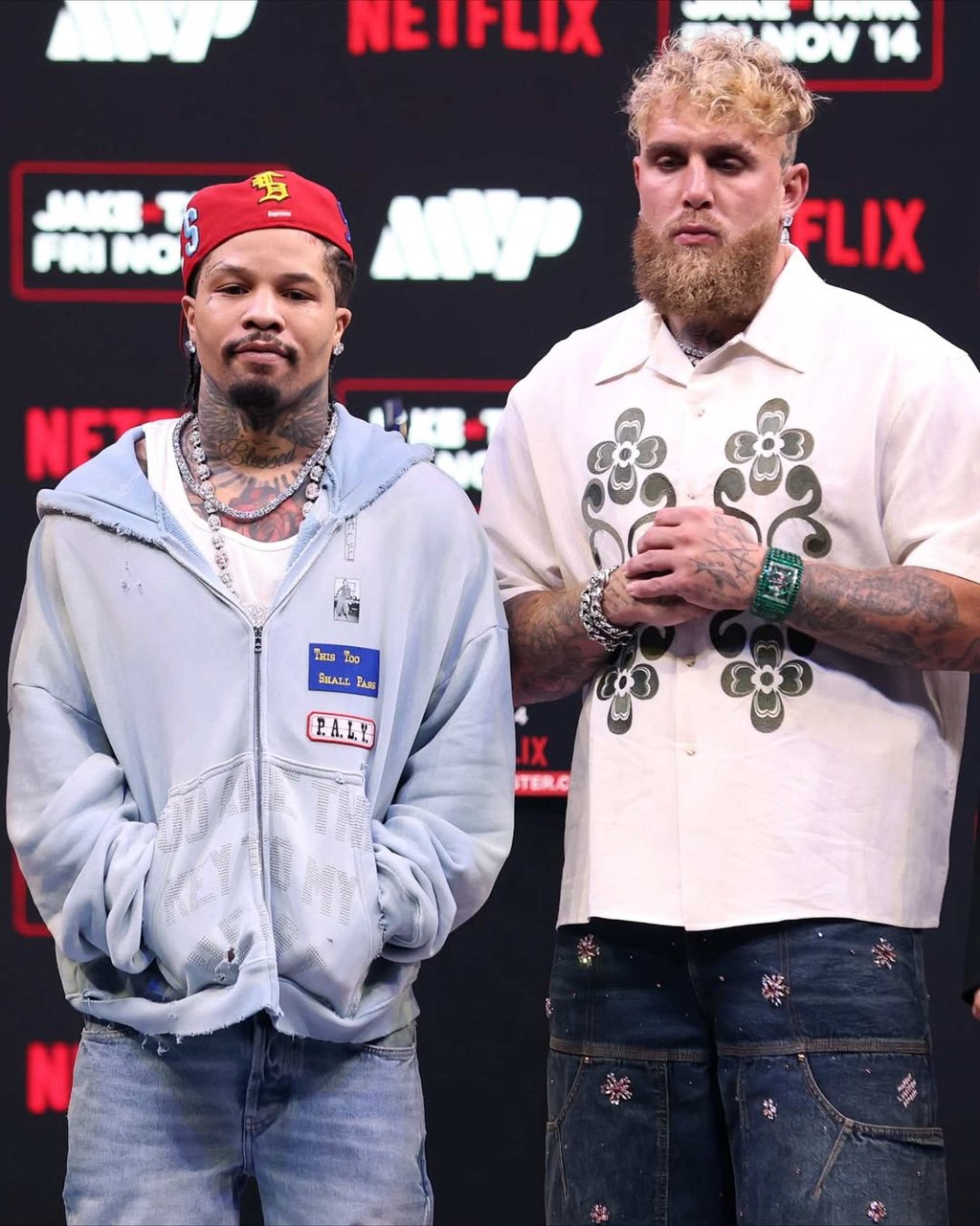 Jake Paul wearing the Jacob & Co Billionaire III “Emeralds” watch, next to Gervonta “Tank” Davis. Photo: @jacobandco/Instagram