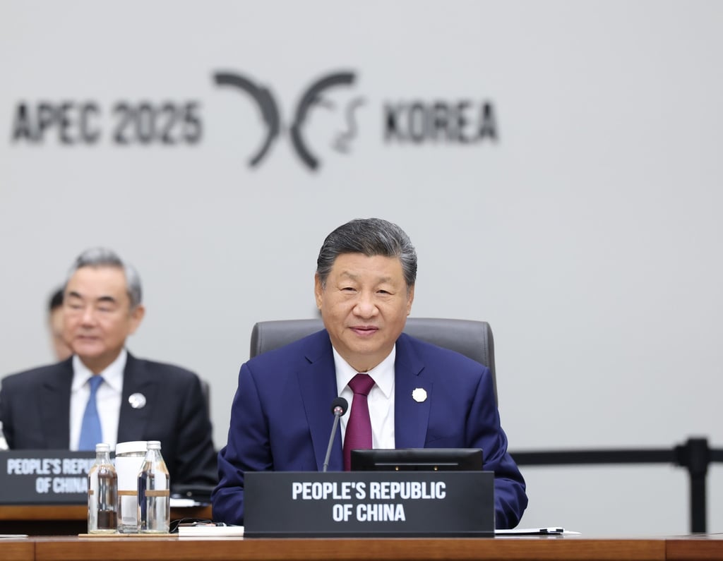 Chinese President Xi Jinping attends the first session of the 32nd Asia-Pacific Economic Cooperation (Apec) Economic Leaders’ Meeting in Gyeongju, South Korea on Friday. Photo: Xinhua
