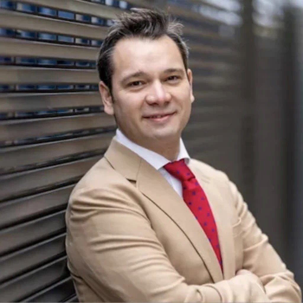 Bariatric surgeon Matyas Fehervari says the most effective way to maintain a healthy metabolism is to preserve muscle mass and stay active throughout your life. Photo: researchgate.net Bariatric surgeon Matyas Fehervari says the most effective way to maintain a healthy metabolism is to preserve muscle mass and stay active throughout your life. Photo: researchgate.net