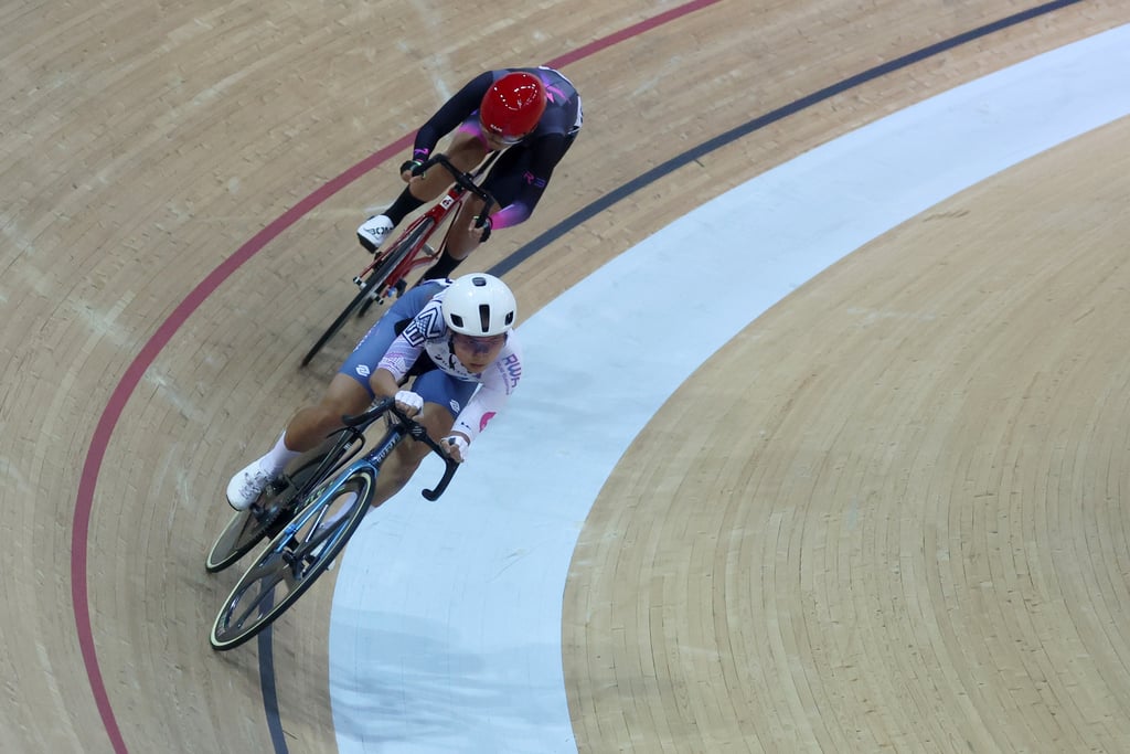 Ceci Lee (front) in action in July at Hong Kong Velodrome. Photo: Edmond So Ceci Lee (front) in action in July at Hong Kong Velodrome. Photo: Edmond So