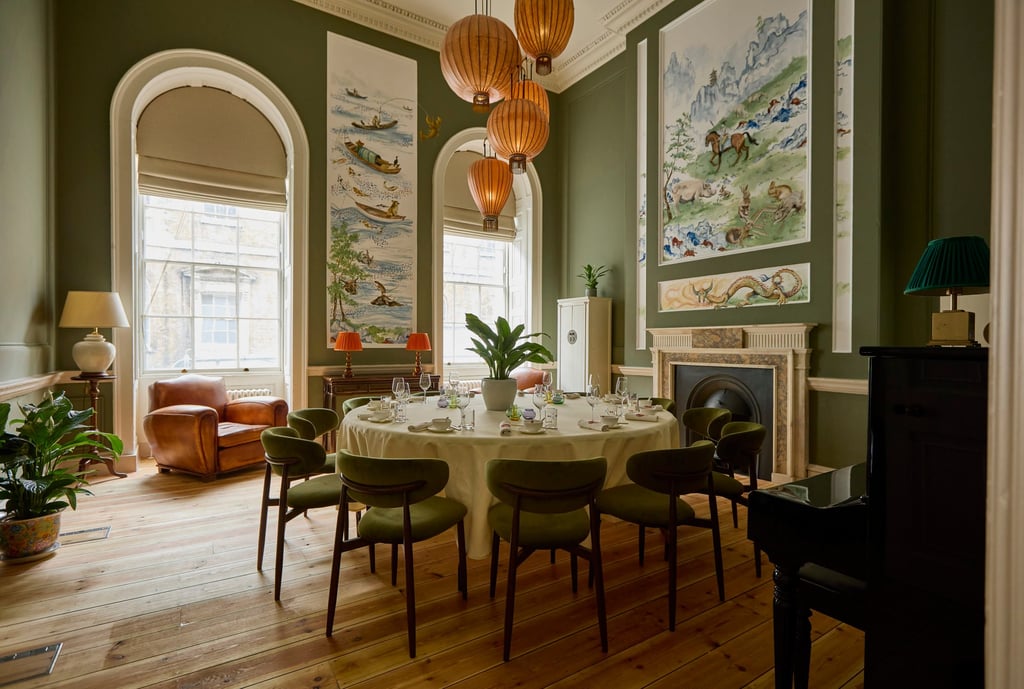 The interior of Poon’s at Somerset House. Photo: Yuki Sugiura The interior of Poon’s at Somerset House. Photo: Yuki Sugiura