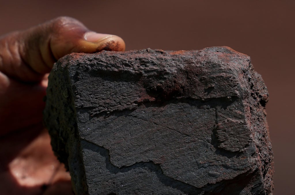 The Simandou mine’s estimated 3.3 billion tonnes of “green ore” have the potential to reduce carbon dioxide emissions in global steelmaking. Photo: Reuters