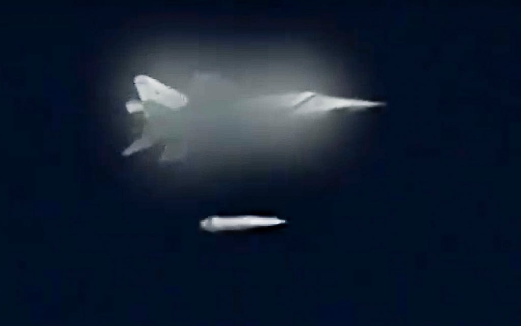 A Russian MiG-31 jet launching a Kinzhal hypersonic missile during a test in 2018. Photo: Russian Defence Ministry Press Service via AP