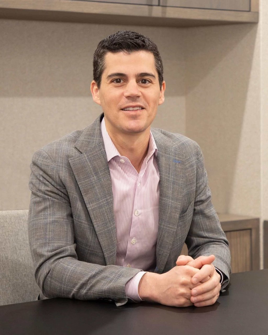 Dr Steven Levine has been a practising plastic surgeon since 2013. Photo: @stevenlevinemd/Instagram