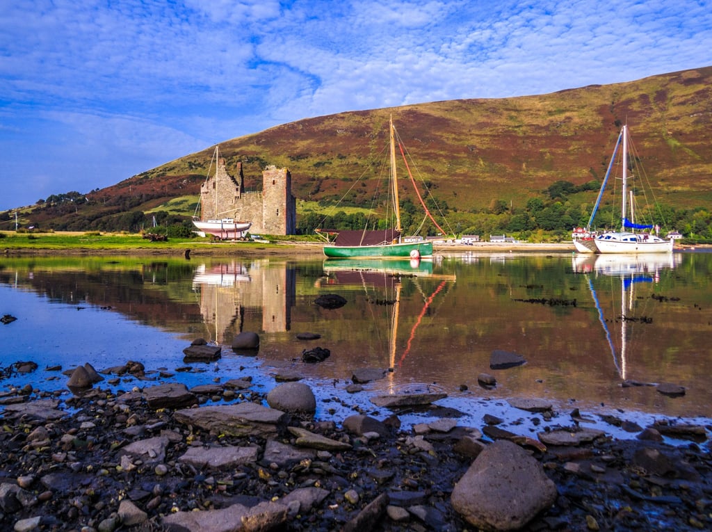 Lochranza Castle is located on the northern part of the Isle of Arran. Photo: Flickr Vision