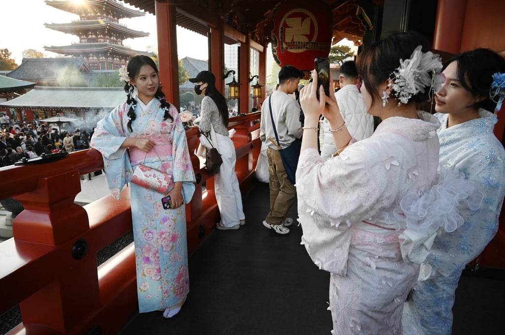 Chinese tourists at the Sensoji Temple in Tokyo. Photo: AFP