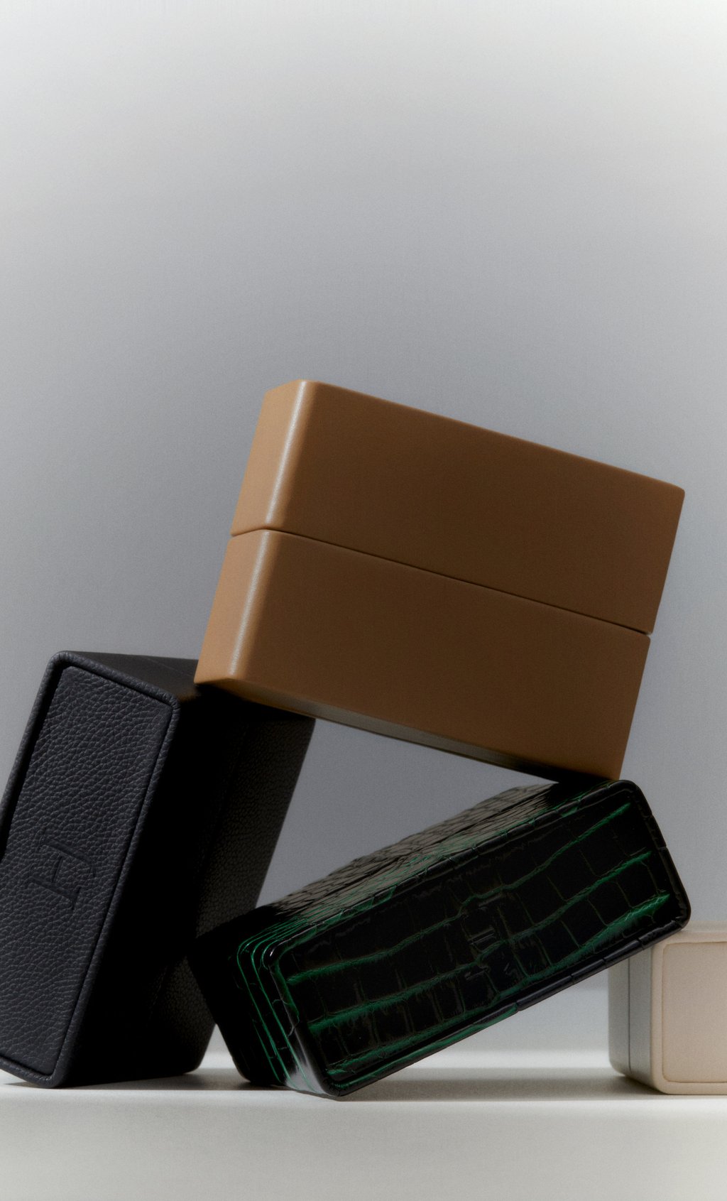 Henry Jacques’ new HJ Voyage cases are available in different colours. Photo: Handout Henry Jacques’ new HJ Voyage cases are available in different colours. Photo: Handout