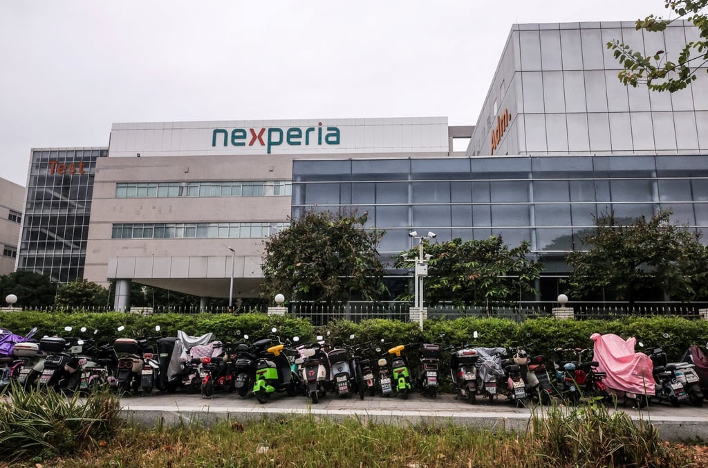 Bikes are seen parked next to Nexperia China’s factory in Dongguan, southern Guangdong province, on November 7, 2025. Photo: Reuters