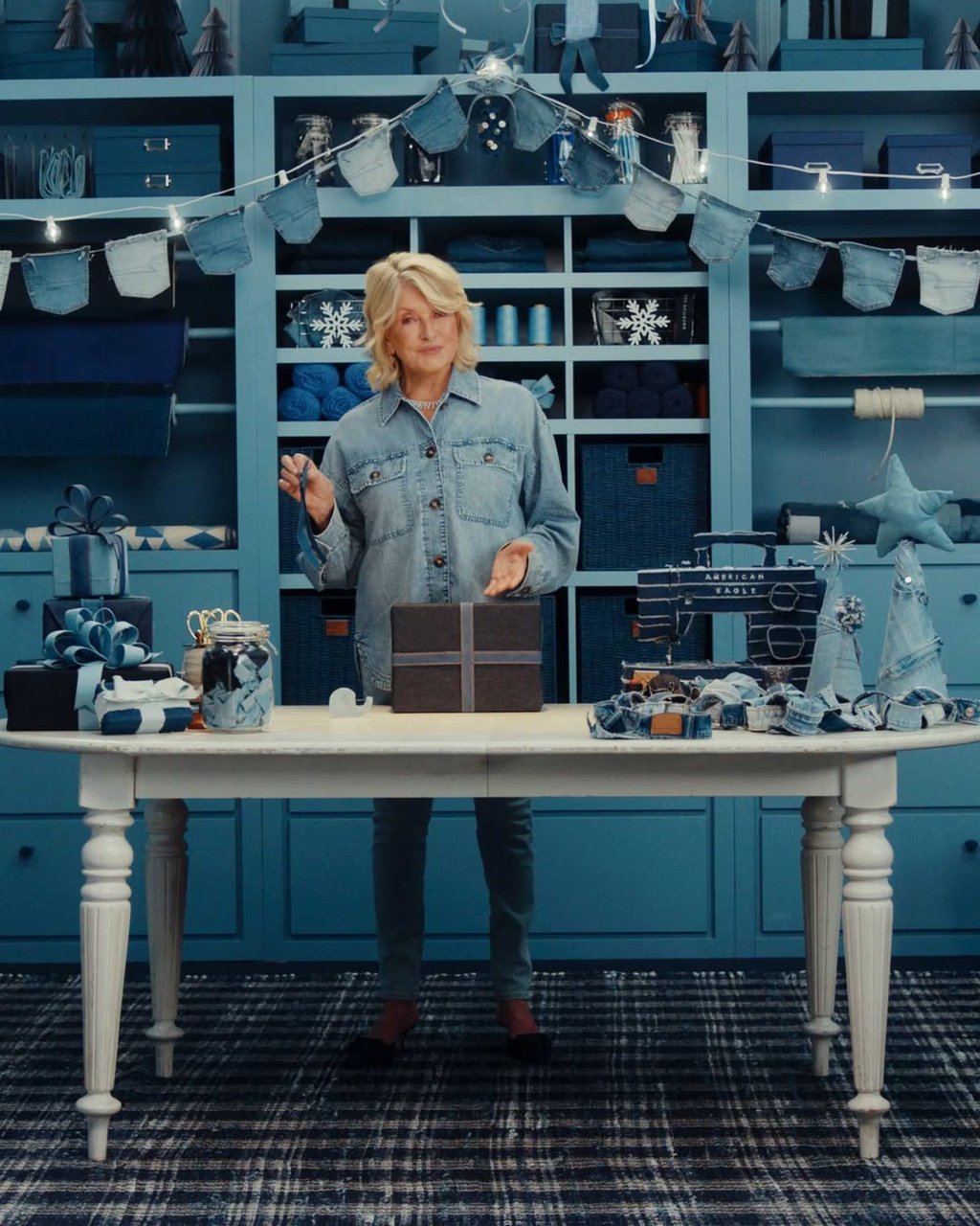 Martha Stewart in the American Eagle holiday gift campaign. Photo: @americaneagle/Instagram