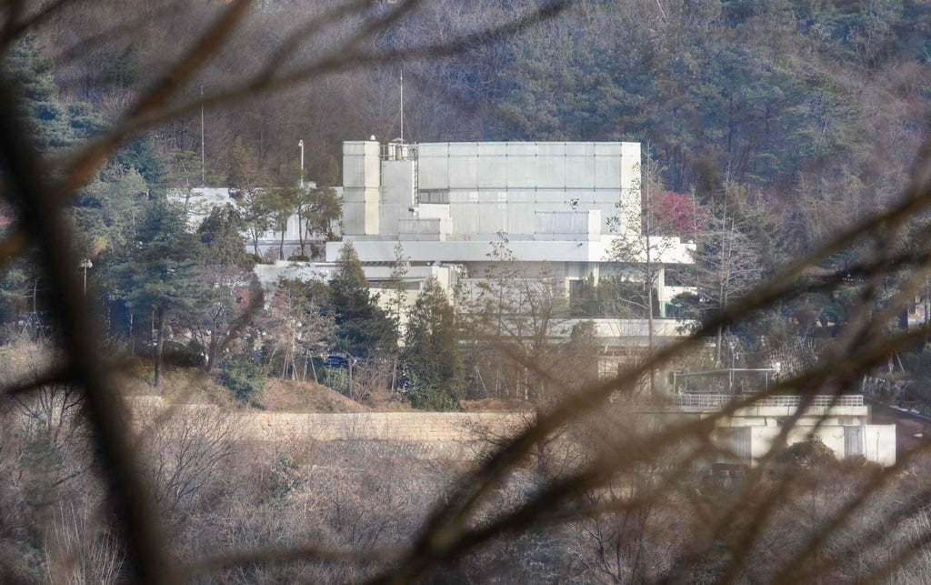 A general view of Yoon Suk-yeol’s presidential residence in Seoul on January 14. Photo: AFP A general view of Yoon Suk-yeol’s presidential residence in Seoul on January 14. Photo: AFP