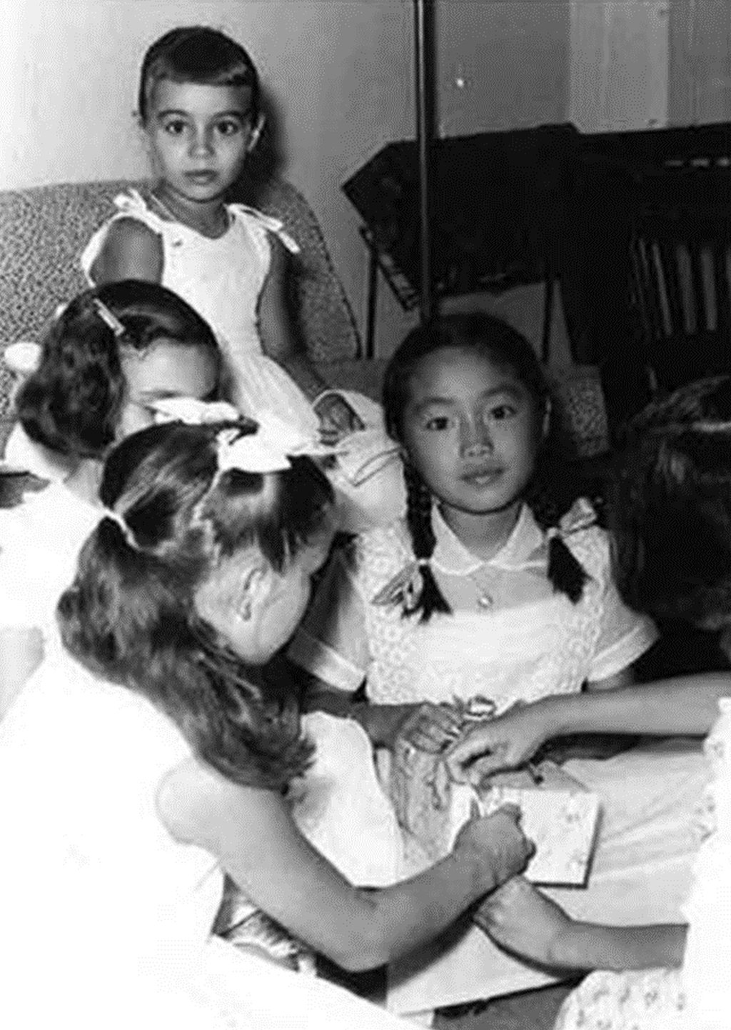 Billie Tsien (seated, centre) celebrating her ninth birthday in 1958. Photo: courtesy Billie Tsien Billie Tsien (seated, centre) celebrating her ninth birthday in 1958. Photo: courtesy Billie Tsien