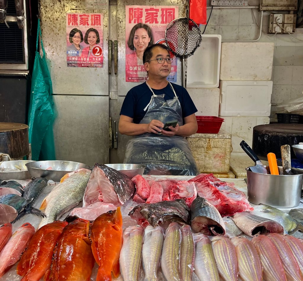 A fishmonger at Peng Chau Market. Photo: Kylie Knott A fishmonger at Peng Chau Market. Photo: Kylie Knott