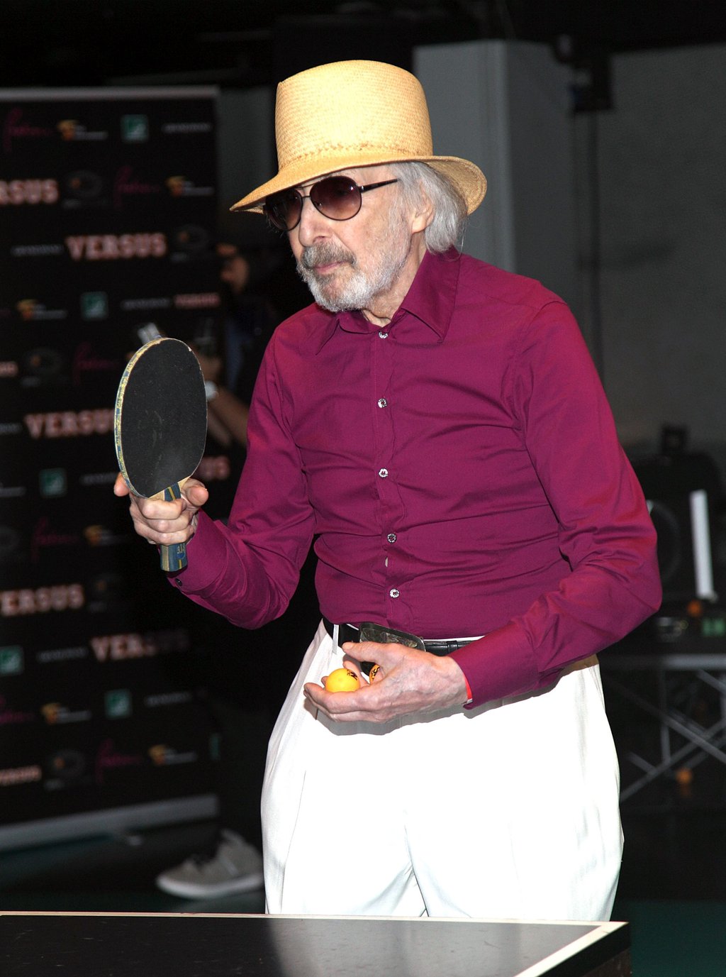 Table tennis player and author Marty Reisman, on whom Marty Supreme is loosely based, at the 2012 Versus Celebrity Ping Pong Tournament in New York shortly before his death in the same year. Photo: Getty Images