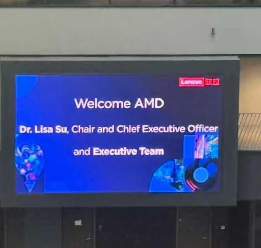 “Welcome AMD” displayed on multiple electronic screens at Lenovo headquarters in Beijing on Tuesday. Photo: Sina “Welcome AMD” displayed on multiple electronic screens at Lenovo headquarters in Beijing on Tuesday. Photo: Sina