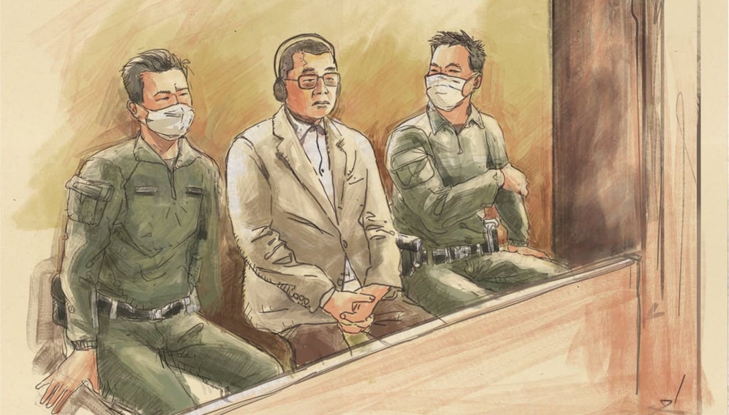 A depiction of Jimmy Lai, flanked by guards, in West Kowloon Court on August 29, as his trial concluded. Illustration: Victor Sanjinez A depiction of Jimmy Lai, flanked by guards, in West Kowloon Court on August 29, as his trial concluded. Illustration: Victor Sanjinez