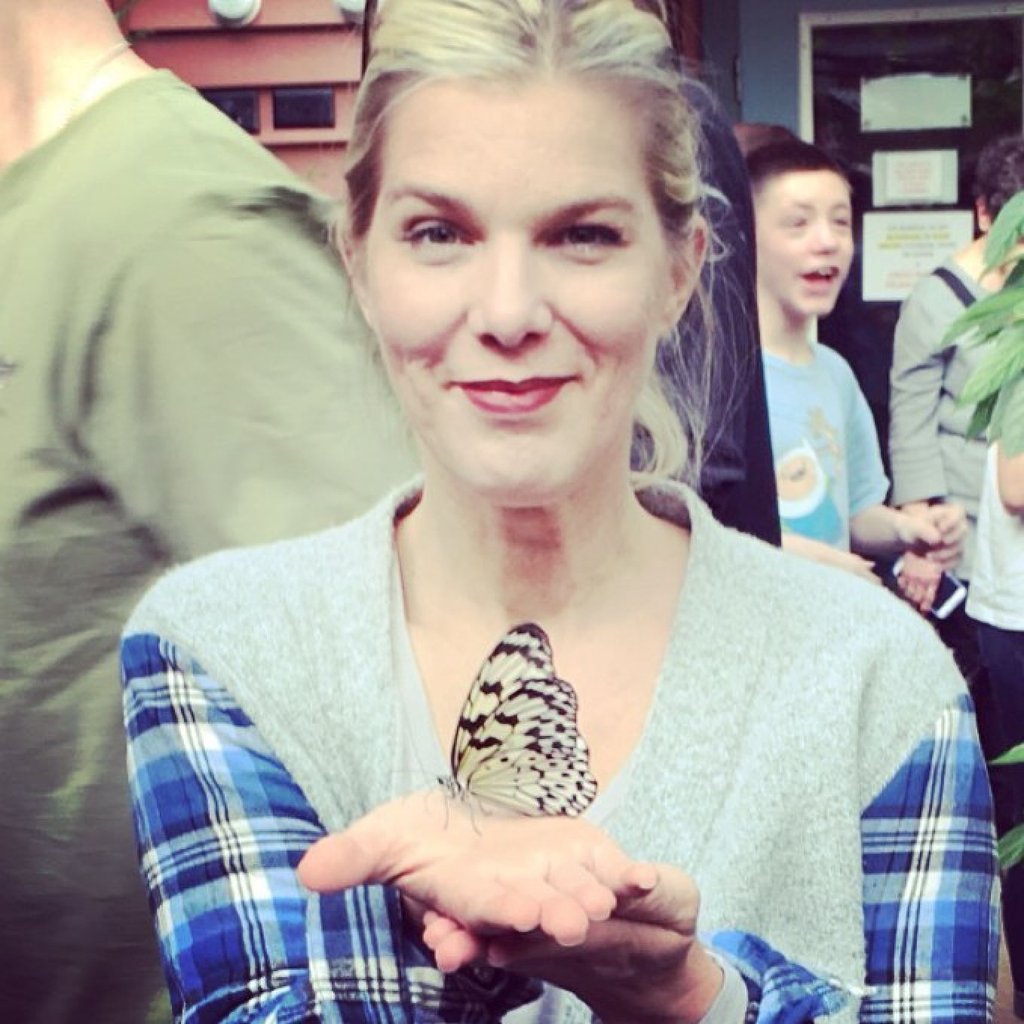 Laura Lynne Jackson had a premonition about her grandfather’s death and went to visit him – he died a few days later. Photo: @lauralynnejackson/Instagram