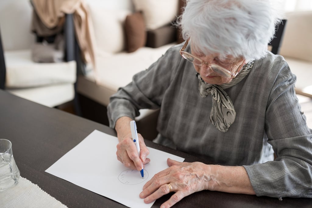 Drawing a clock is a common test for cognitive impairment. Photo: Shutterstock