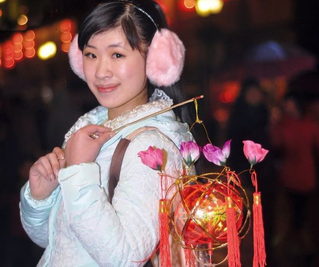 One explanation for the ritual is that the avoidance of lanterns makes space for the next generation of the family. Photo: 163.com