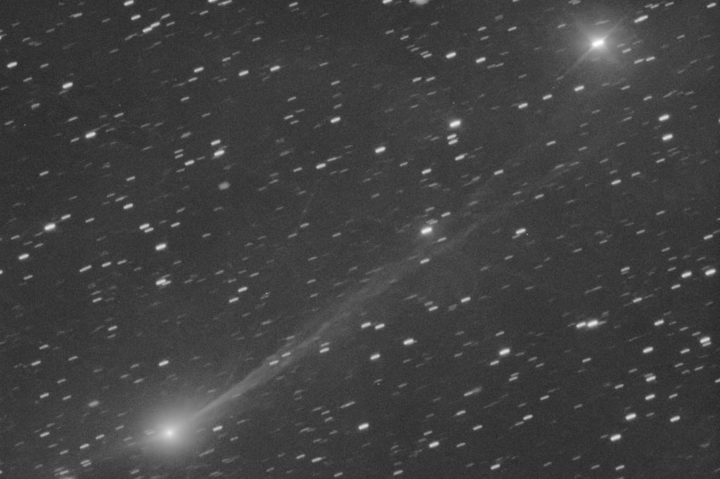 An image of the interstellar comet 3I/ATLAS as it streaks through space on November 19, 2025. Photo: Gianluca Masi via AP An image of the interstellar comet 3I/ATLAS as it streaks through space on November 19, 2025. Photo: Gianluca Masi via AP