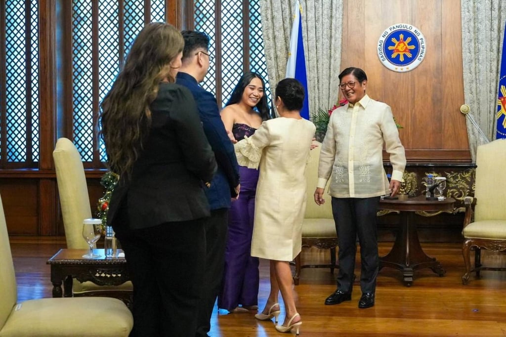 Philippine President Ferdinand Marcos Jnr and his wife Liza meeting with Filipino-American singer Jessica Sanchez in Manila on Tuesday. Photo: Instagram / bongbongmarcos