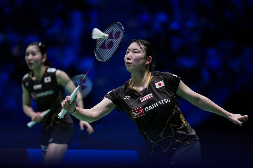Japan’s Arisa Igarashi (right) and Chiharu Shida compete in the Yonex French Open. Photo: Getty Images