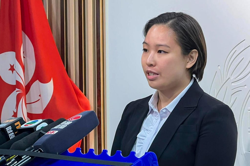 Inspector Mak Pui-naam says the suspect targeted elderly people, particularly those living alone in older tenement buildings without CCTV or security gates. Photo: Handout