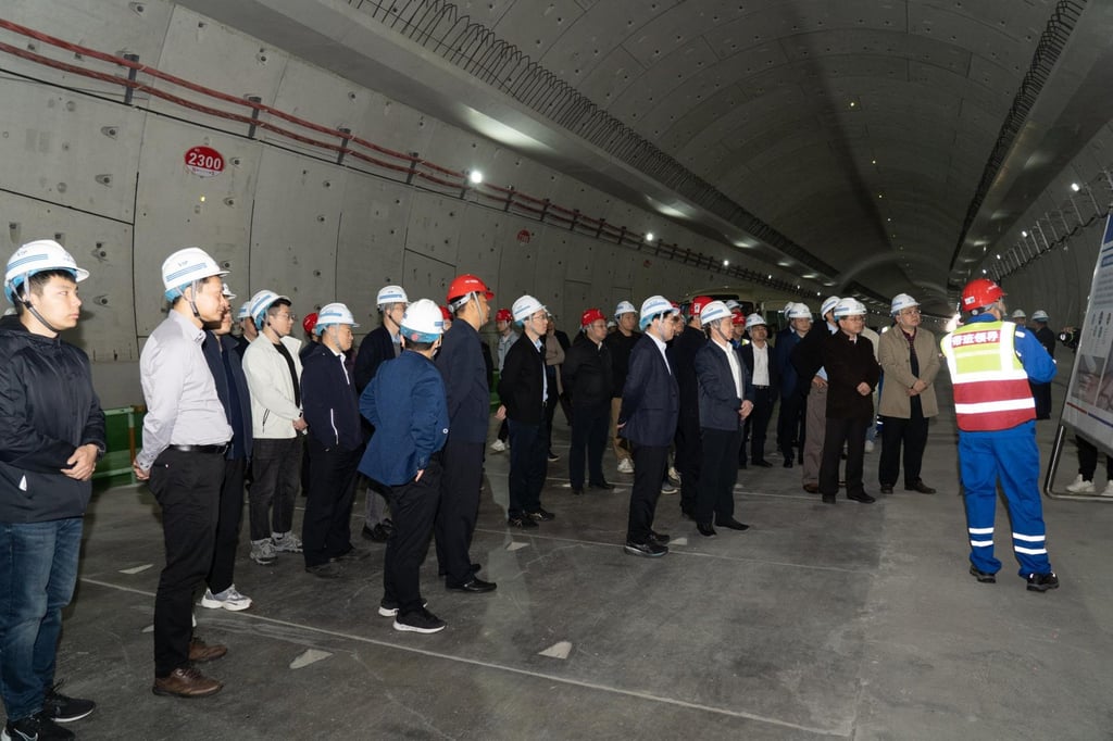 The team of engineers deployed a second shield tunnelling machine to excavate from the opposite direction underneath the Yangtze for a mid-river docking. Photo: Handout The team of engineers deployed a second shield tunnelling machine to excavate from the opposite direction underneath the Yangtze for a mid-river docking. Photo: Handout