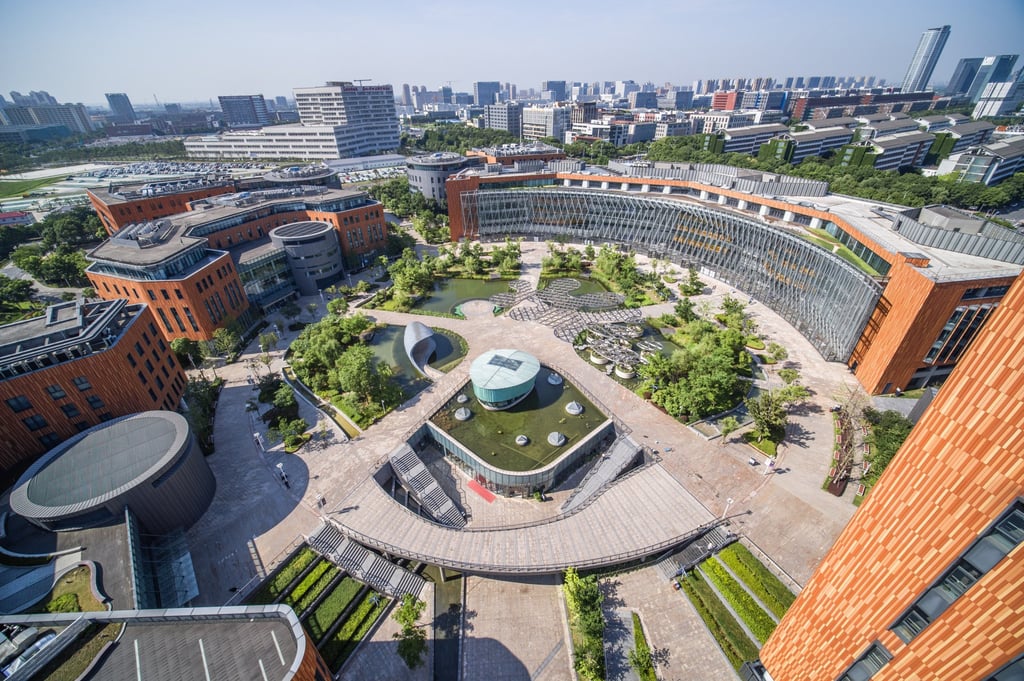 Professor Youmin Xi hopes XJTLU will evolve from “an international university into a global university” over the next two decades. Professor Youmin Xi hopes XJTLU will evolve from “an international university into a global university” over the next two decades.