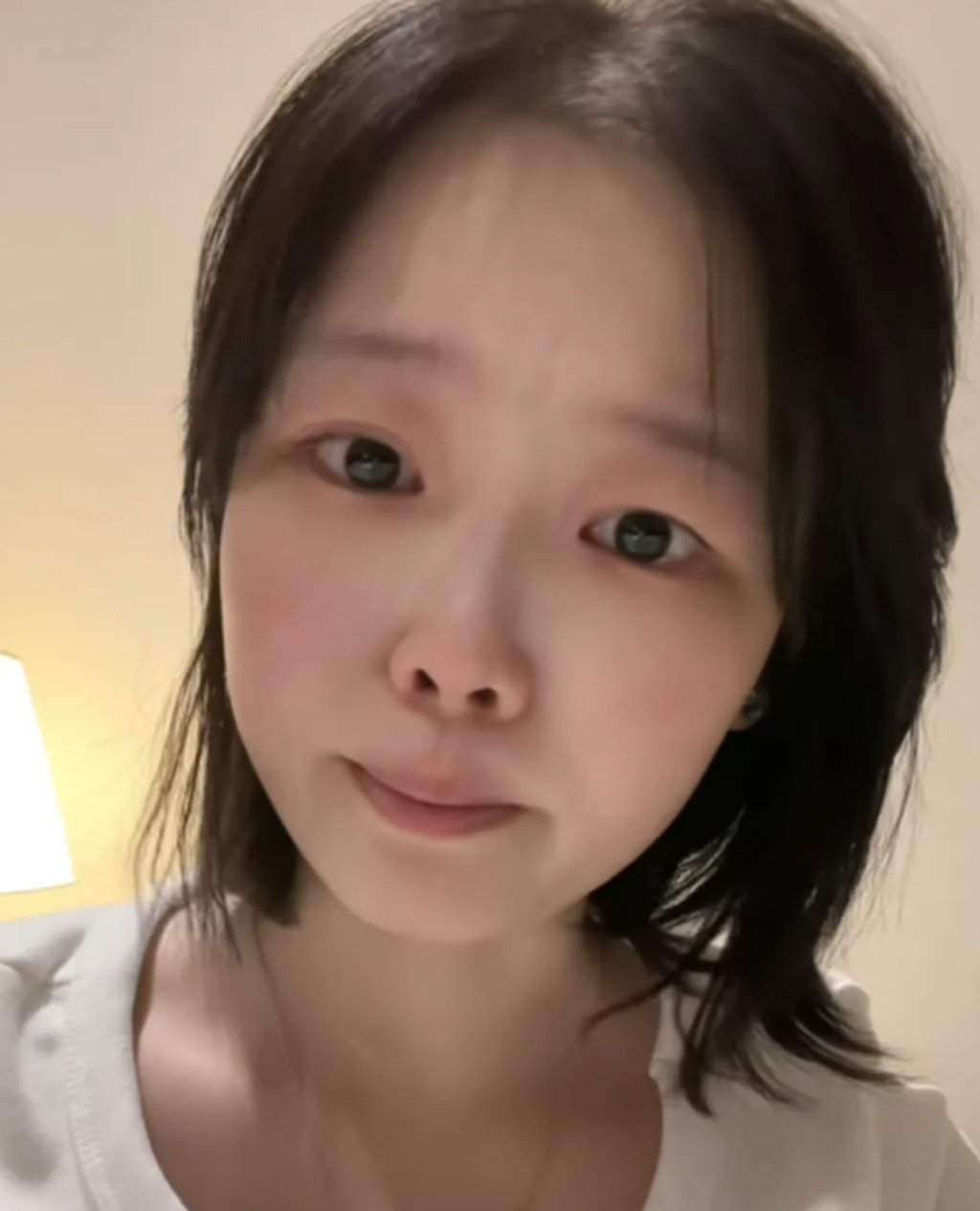 To share her journey and daily life during treatment, she created an online account under the name “Miracle Xia Xia,” attracting 460,000 followers. Photo: QQ.com To share her journey and daily life during treatment, she created an online account under the name “Miracle Xia Xia,” attracting 460,000 followers. Photo: QQ.com