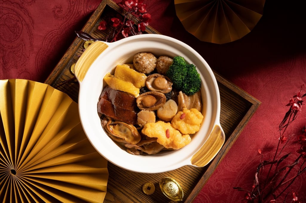 Poon choi featuring yellow oysters from Lung King Heen at Four Seasons Hong Kong. Photo: Handout