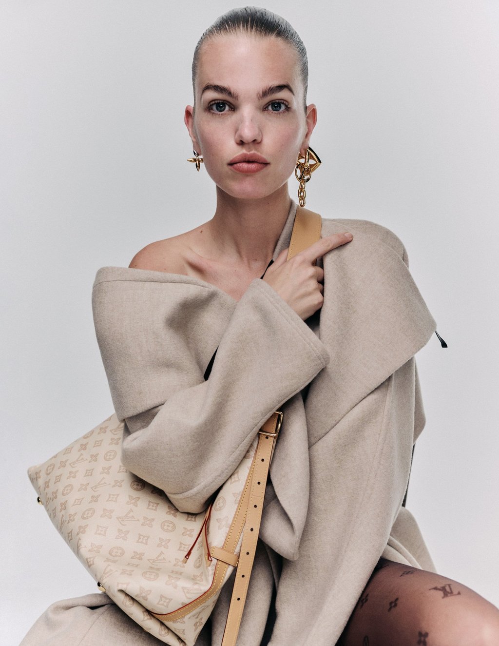 Outfit: Louis Vuitton Outfit: Louis Vuitton