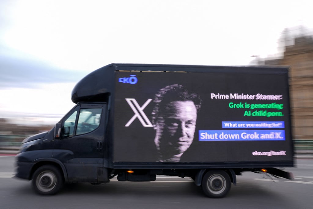 A billboard organised by corporate accountability group Eko passes through Westminster urging UK Prime Minister Keir Starmer to stand up to Elon Musk and ban X and Grok, in London, Britain, on January 14. Photo: Reuters