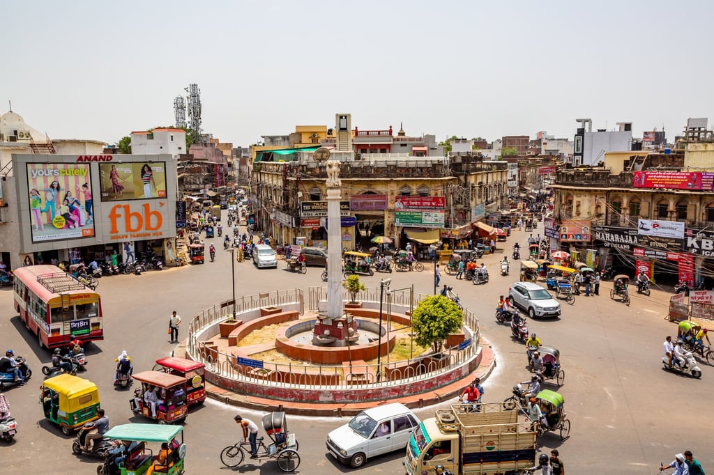 The streets of Lucknow, where makhan malai is available only during winter. Photo: Shutterstock