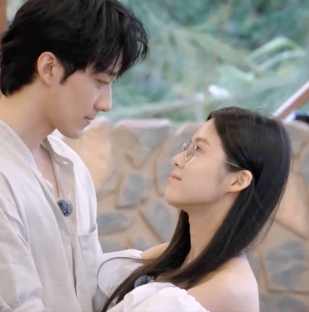 The look of love: A man and woman take part in a dating show in China. Photo: Weibo The look of love: A man and woman take part in a dating show in China. Photo: Weibo