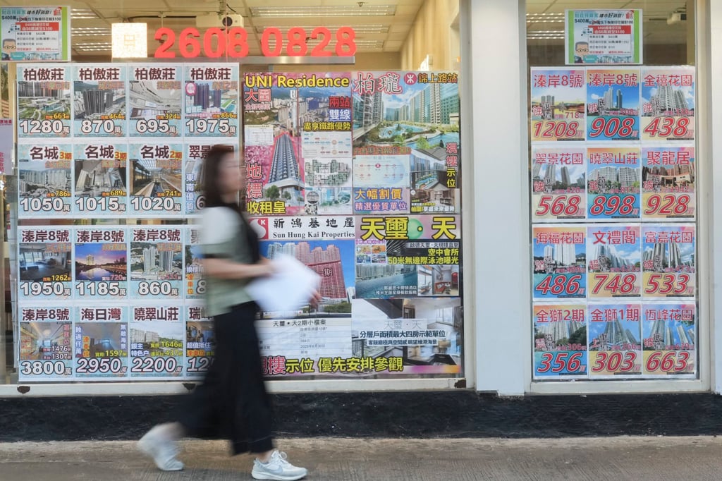 From February 28, buyers can choose to have mortgage loan proceeds transferred electronically from their bank directly to the seller’s bank through the interbank payment system. Photo: Sam Tsang