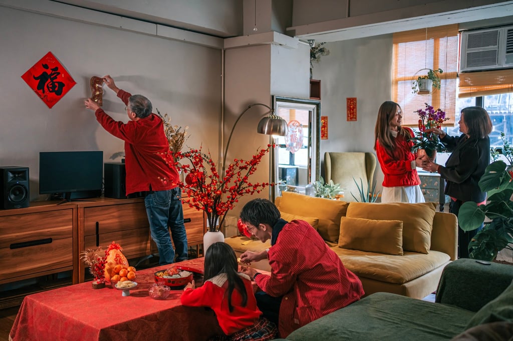 Families traditionally decorate their home on the day before Lunar New Year’s Eve. Photo: Getty Images Families traditionally decorate their home on the day before Lunar New Year’s Eve. Photo: Getty Images