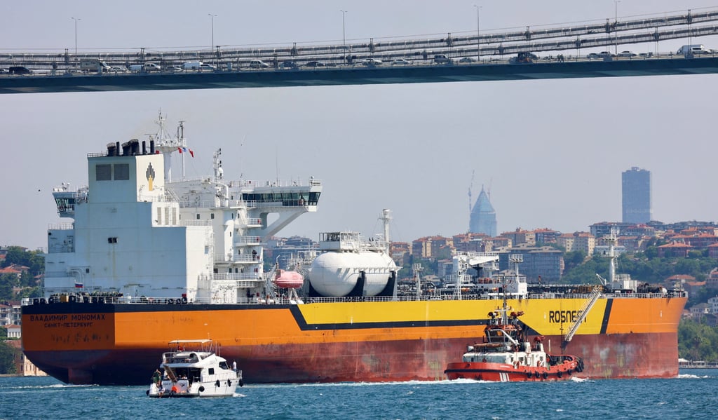 ரஷ்ய எண்ணெய் வர்த்தகத்தில் மேற்கத்திய அழுத்தம் இந்தோனேசியாவை கவனத்தில் கொள்ள வைக்கிறது