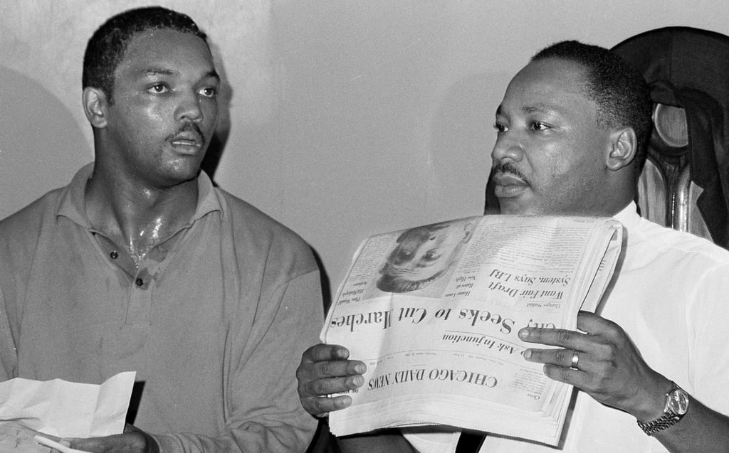 Civil rights leader Martin Luther King, Jnr (right) and his aide, Jesse Jackson, are seen in Chicago on August 19, 1966. Photo: AP Civil rights leader Martin Luther King, Jnr (right) and his aide, Jesse Jackson, are seen in Chicago on August 19, 1966. Photo: AP