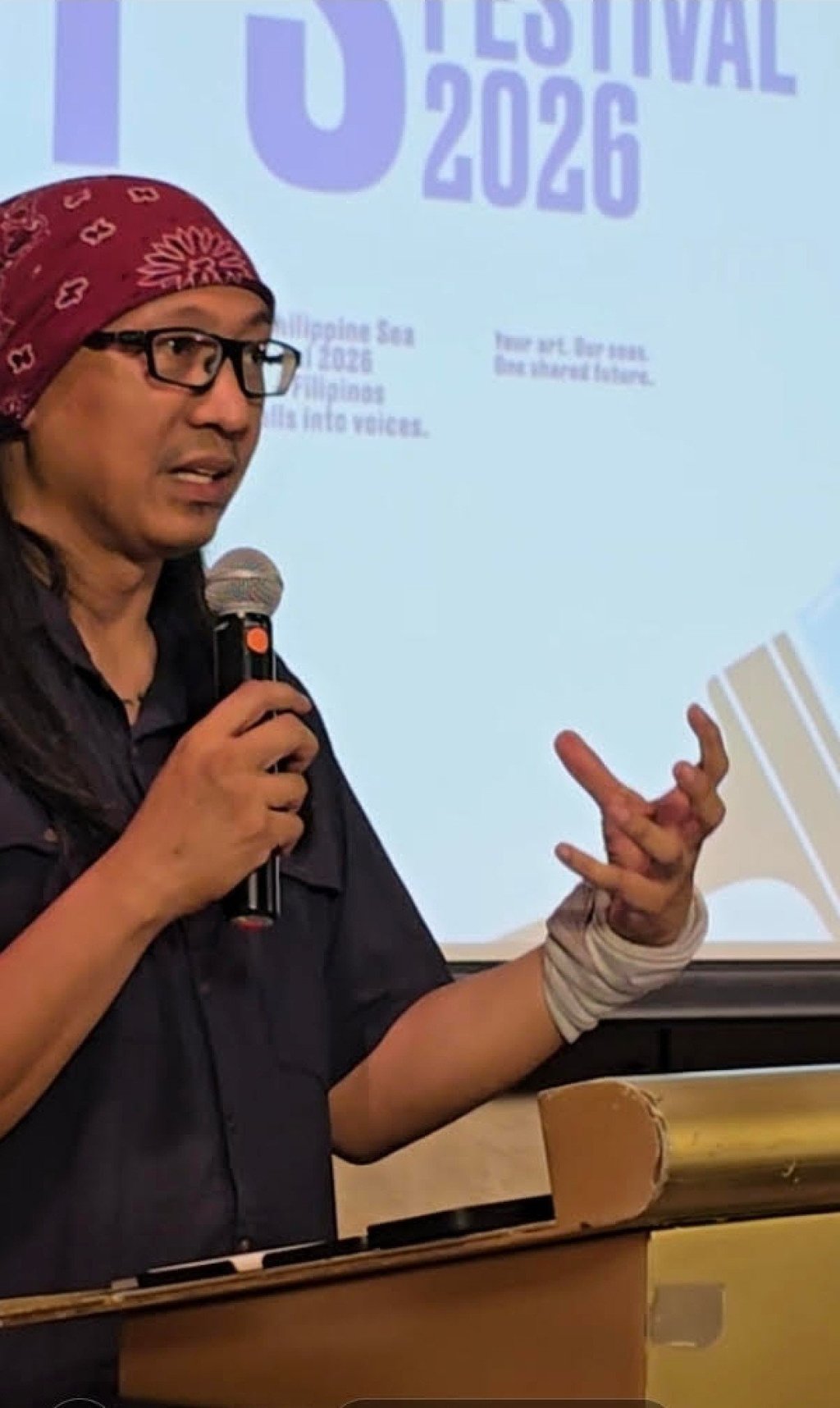 Muralist A.G. Sanno speaks at the launch of the competition. Photo: Raissa Robles Muralist A.G. Sanno speaks at the launch of the competition. Photo: Raissa Robles