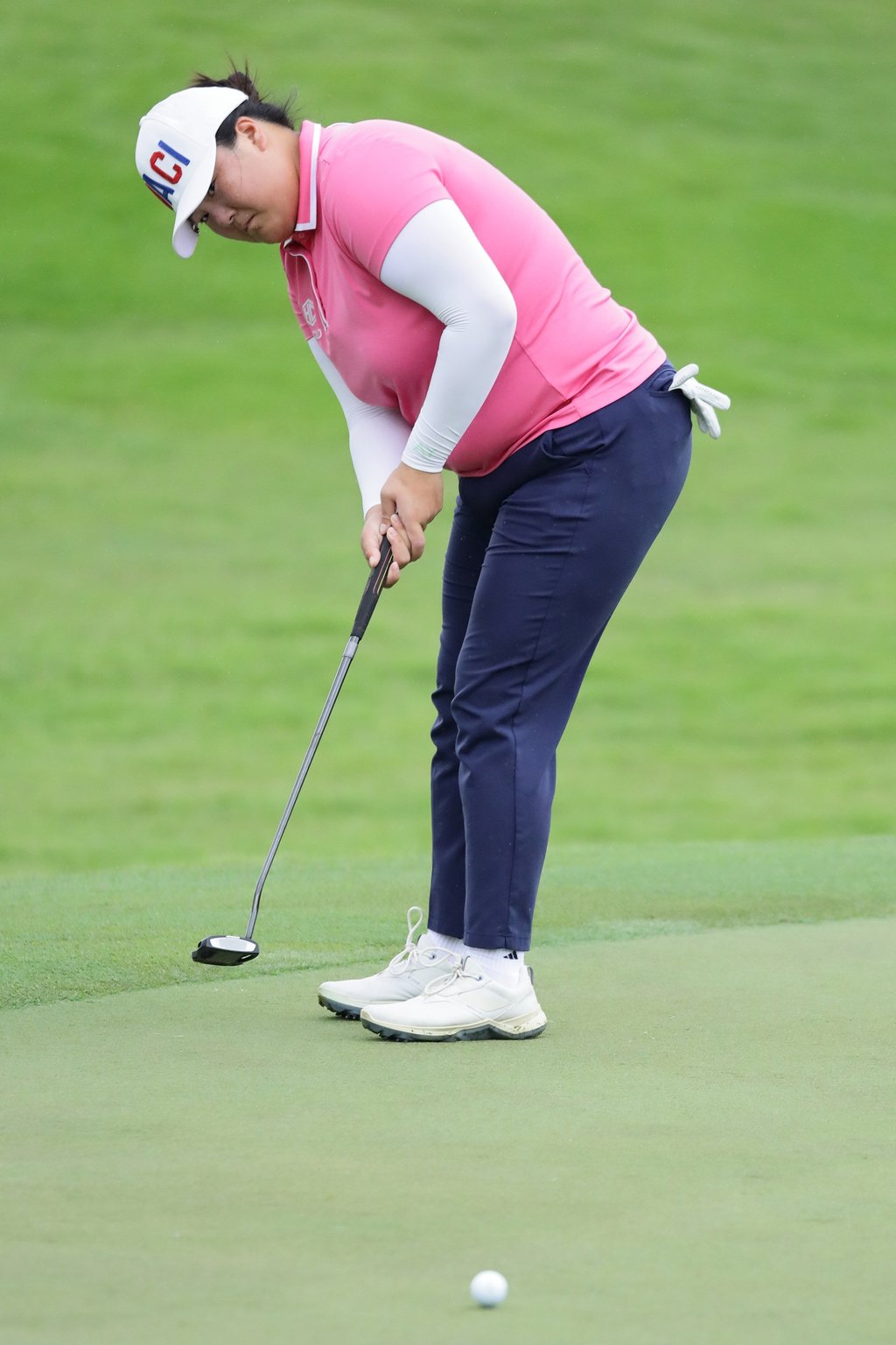 Angel Yin of the United States matched Minjee Lee’s 64 and is three off the lead. Photo: AP