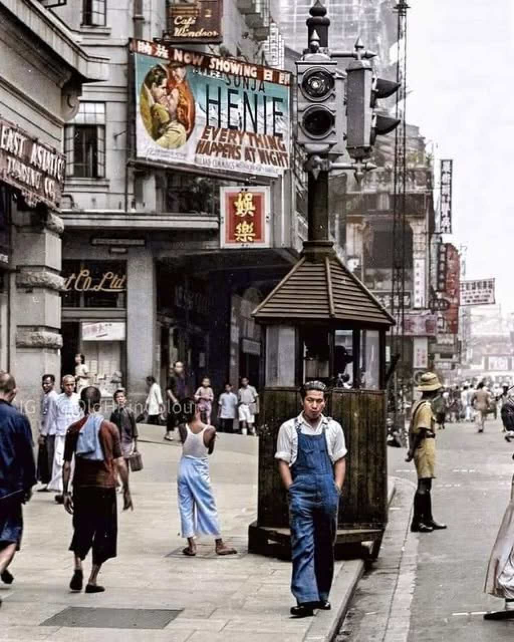 A photo of Hong Kong during the mid-20th century that has been colourised by OldHKinColour. Photo: OldHKinColour