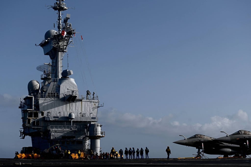 Rafale jet fighters are seen on the deck of the Charles de Gaulle, off the coast of the city of Hyeres, in January 2020. Photo: AFP Rafale jet fighters are seen on the deck of the Charles de Gaulle, off the coast of the city of Hyeres, in January 2020. Photo: AFP