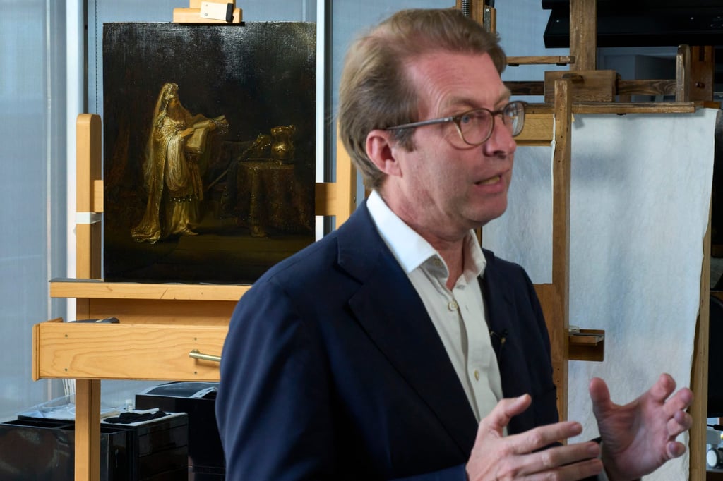 Taco Dibbits, the general director of the Rijksmuseum, unveiled the work “Vision of Zacharias in the Temple” during a press preview in Amsterdam, the Netherlands, on March 2, 2026. Photo: AP