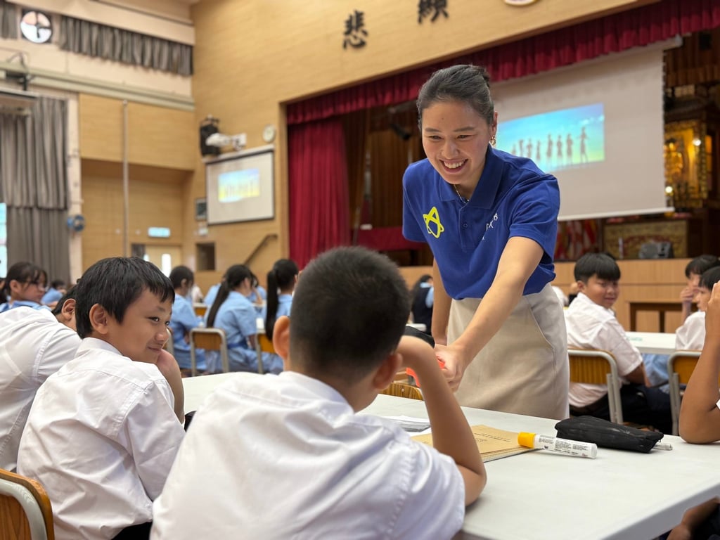 Yvette Kong facilitating an Arelyx workshop at Yip Kei Nam Memorial Buddhist College. Photo: Booklet