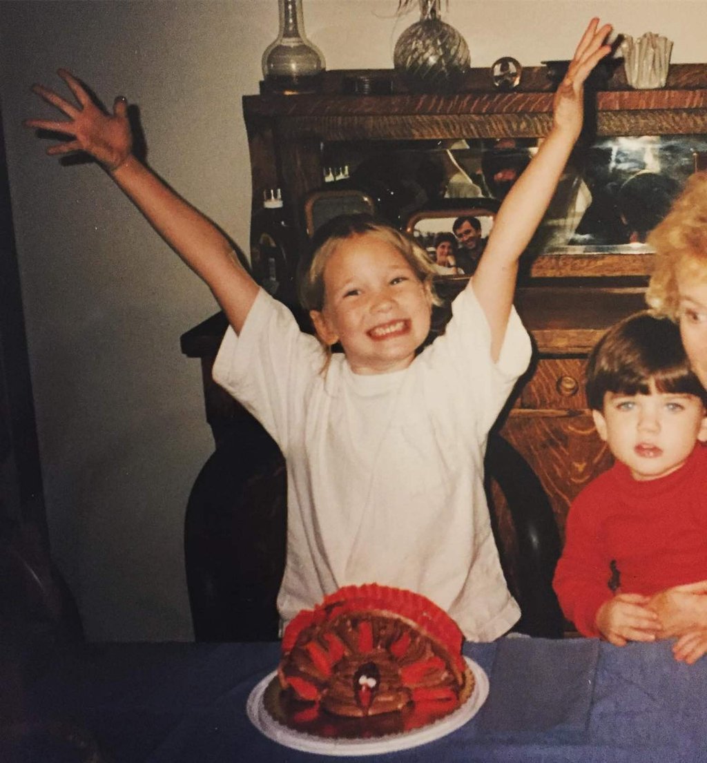 Sarah J. Maas was raised Jewish and went to a Hebrew school. Photo: @sarahjmaas/Instagram