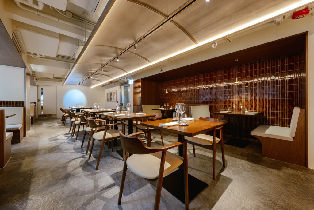 The minimalist dining area of Sol Restaurant in Central. Photo: Nicholas Wong Sixteen Photography